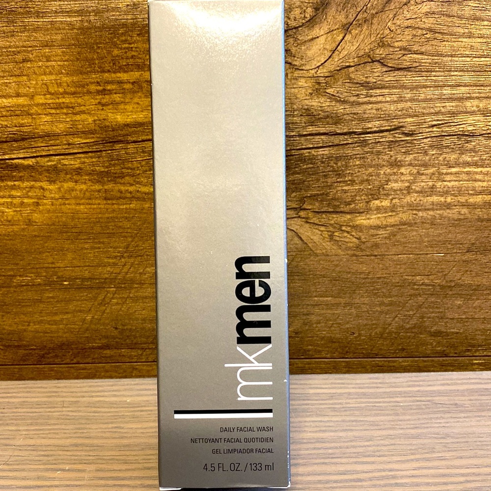 MKMen Daily Facial Wash